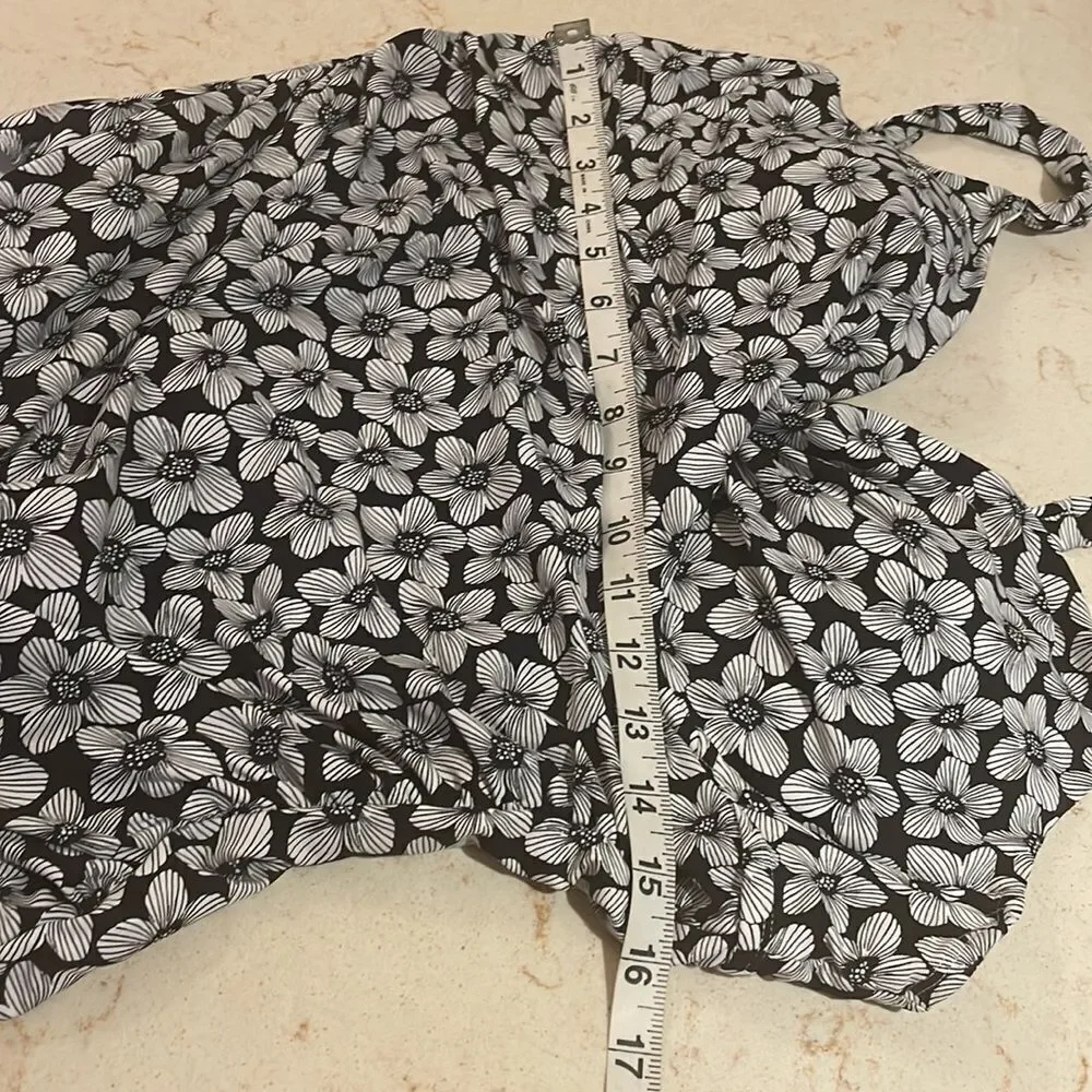 Anne Cole black & white flower one piece swimsuit SZ 16